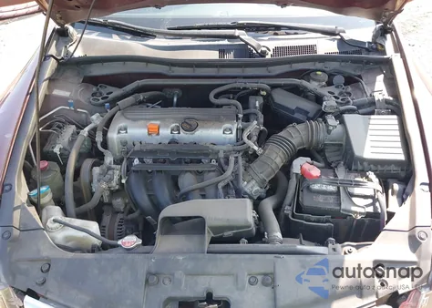 2012 Honda Accord 2.4 Ex-L из США, поврежденный, VIN 1HGCP2F80CA137893